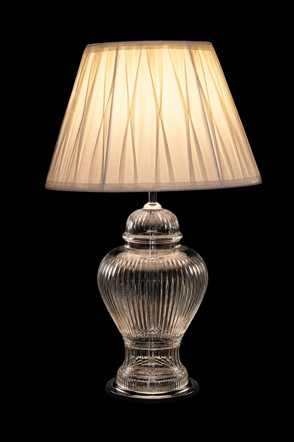Ginger Jar Glass Table Lamp — Diamond-Cut Floral Shade