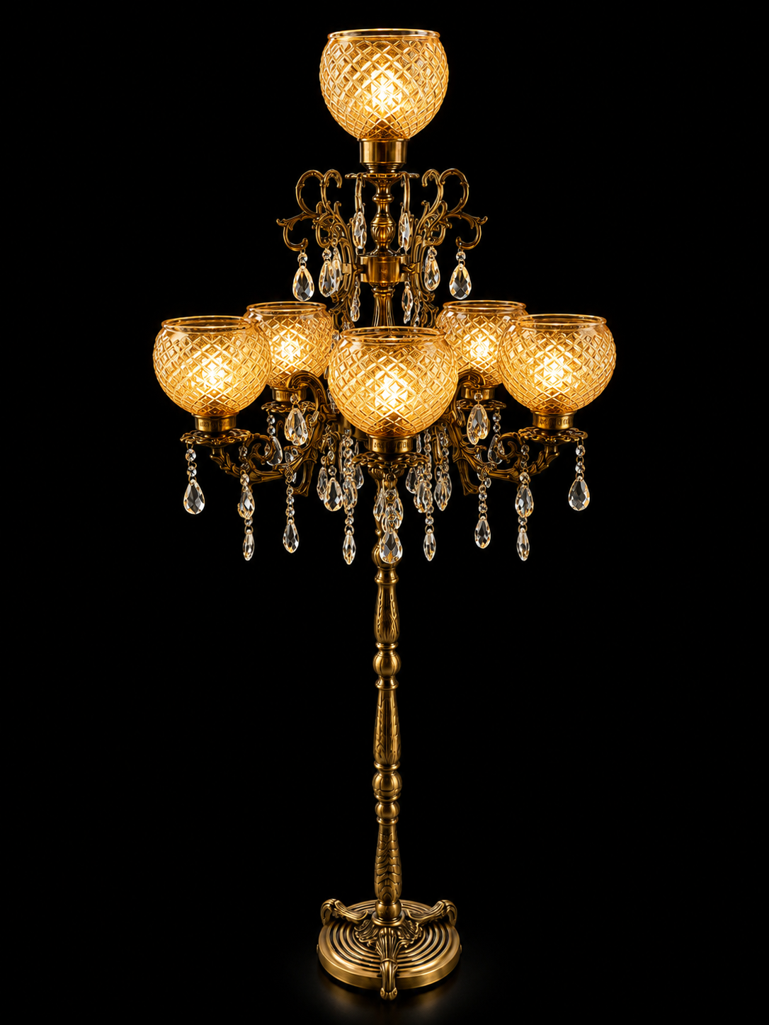 Zarqash Diamond-Lattice Luster Glass Floor Chandelier