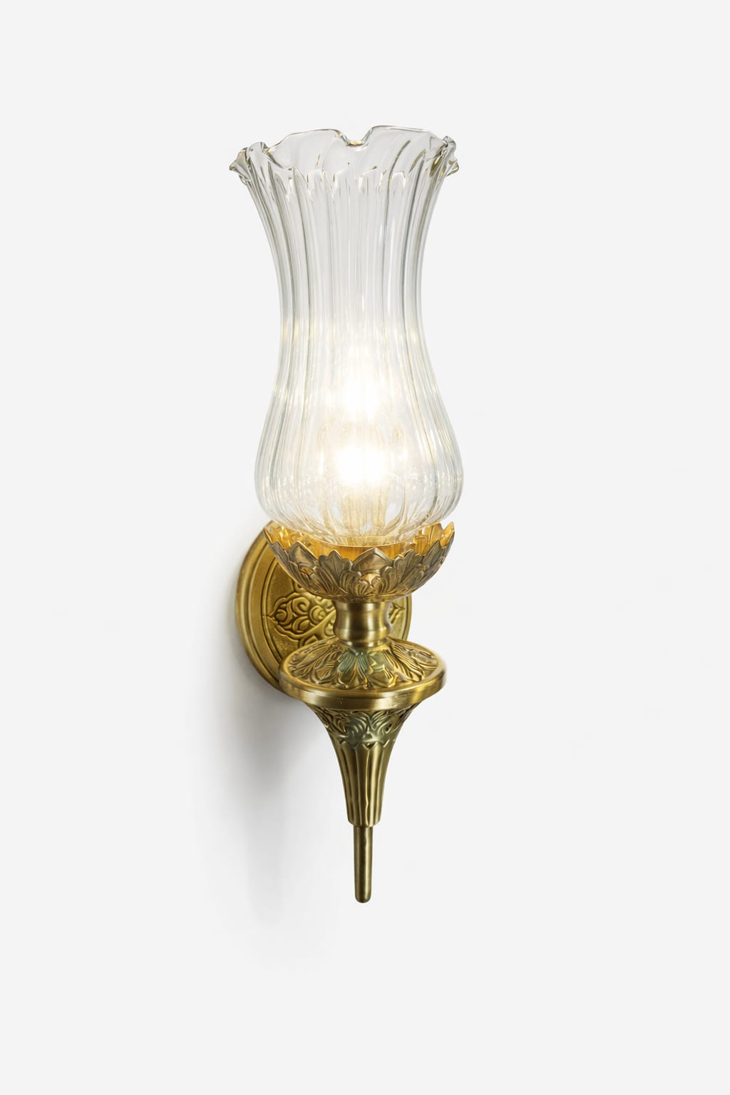Fluted Tulip Single-Arm Wall Light · SGE-WL-005 · Samrat Glass Emporium — view 2