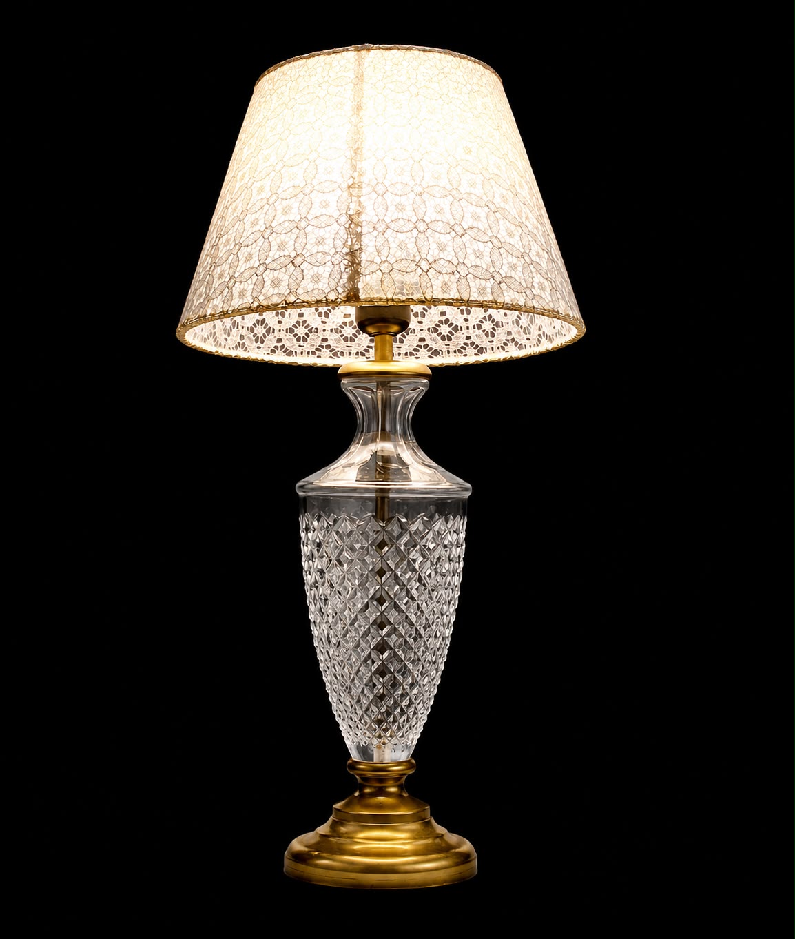 Meher Diamond-Cut Crystal Table Lamp with Lace Shade