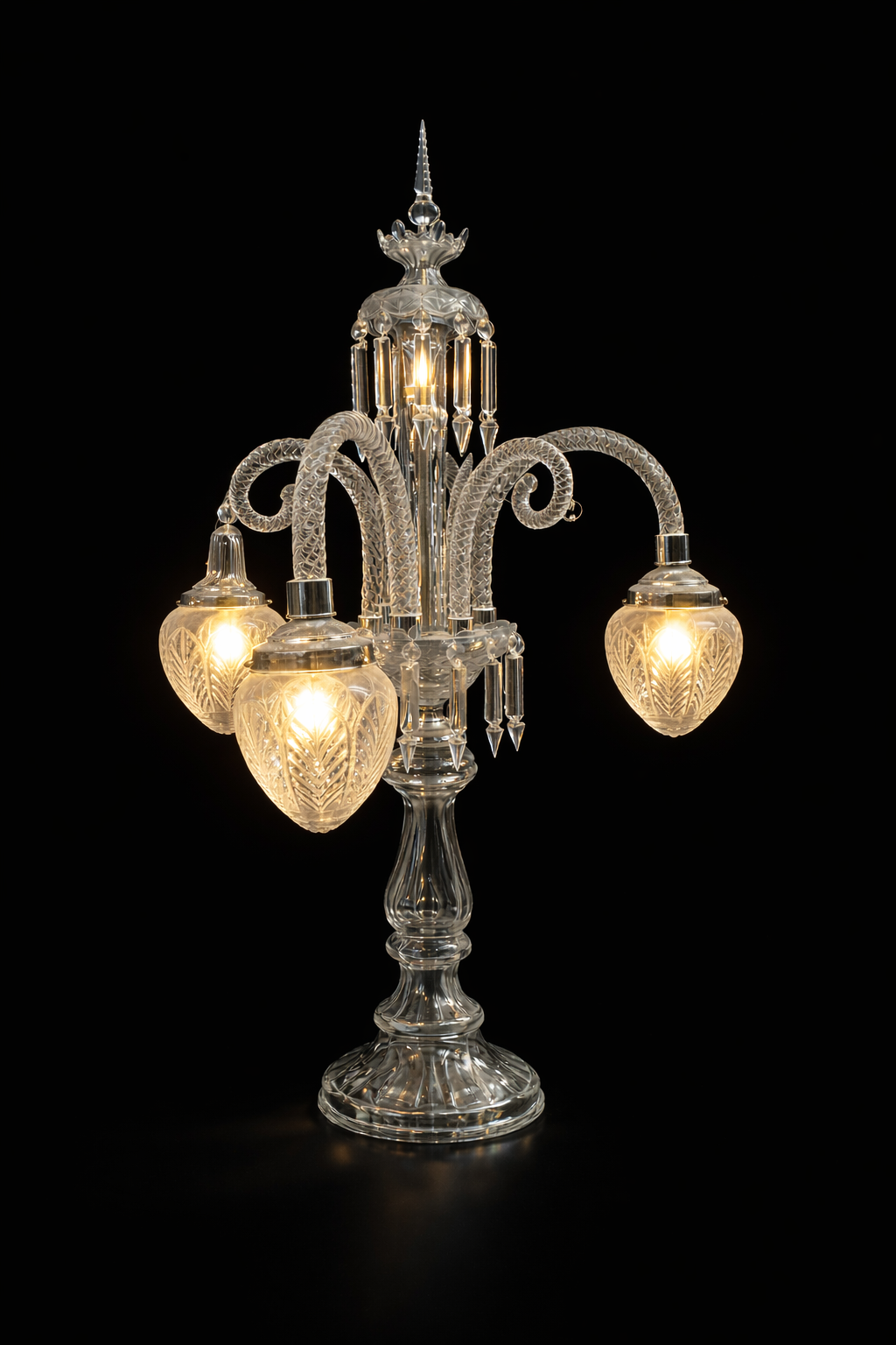 Dilruba Crystal Heart Table Chandelier