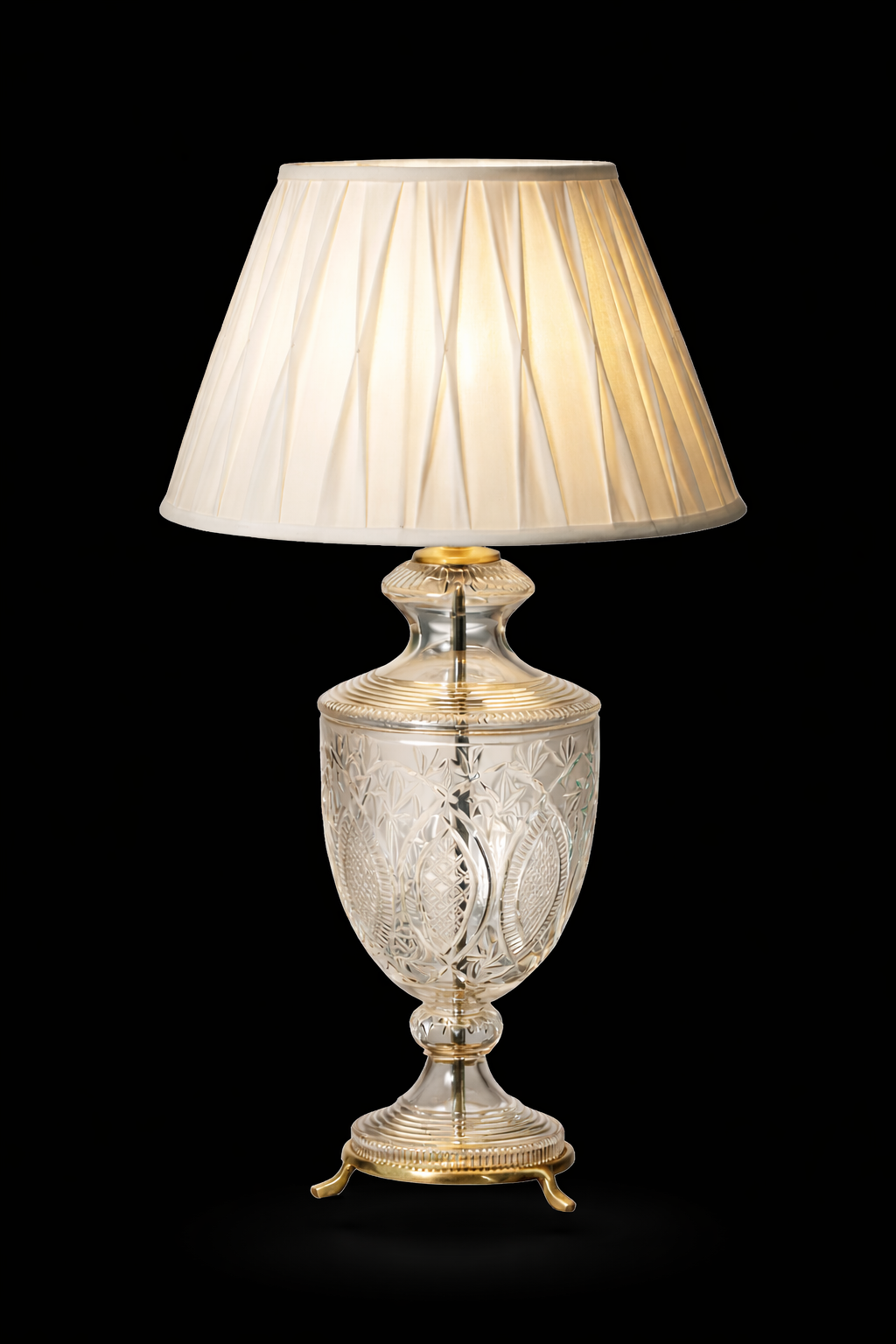 Rajsi Urn Glass Table Lamp — Etched Leaf