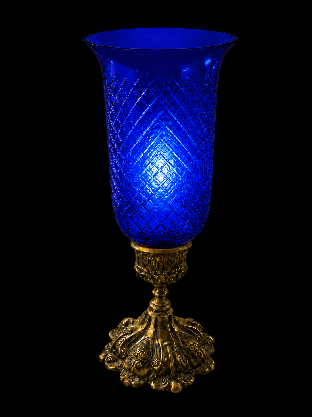 Rajwada Diamond-Cut Hurricane Table Lamp — Cobalt Blue