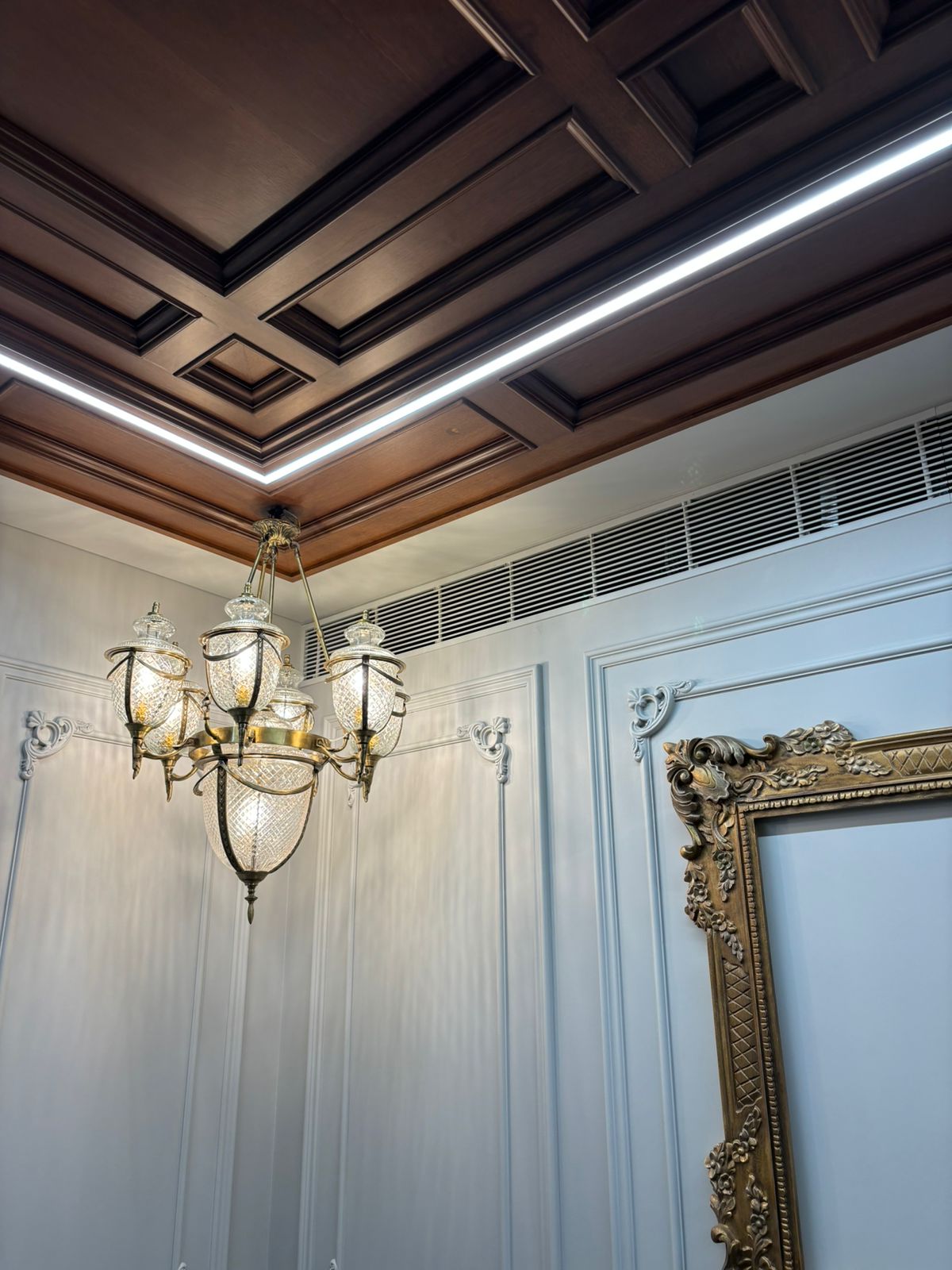 Heritage Cut-Glass Lighting Installation — Vadodara Private Residence · Vadodara, Gujarat · Samrat Glass Emporium — detail 2