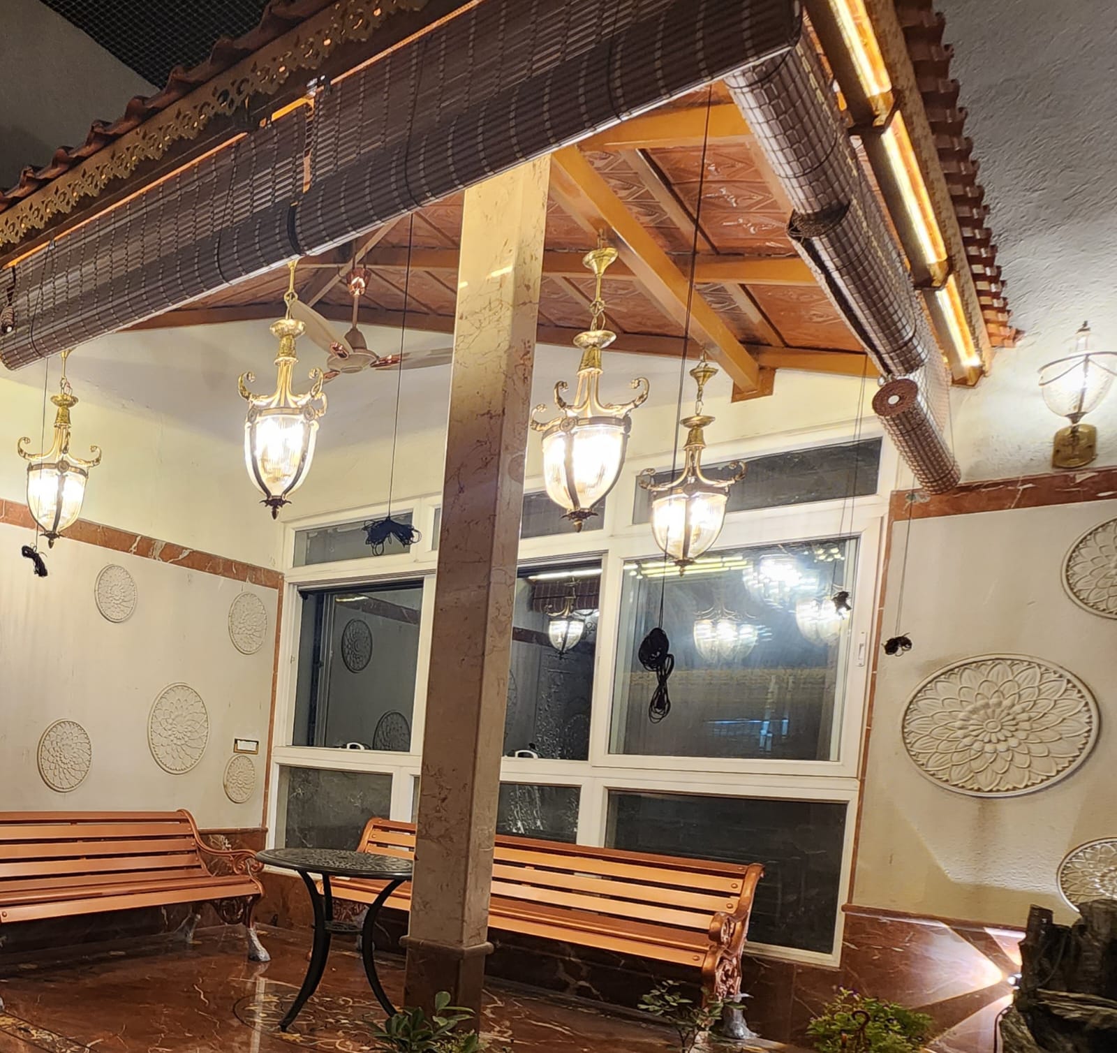 Rajsi Heritage Glass Lighting Installation — Chennai Private Residence · Chennai, Tamil Nadu · Samrat Glass Emporium