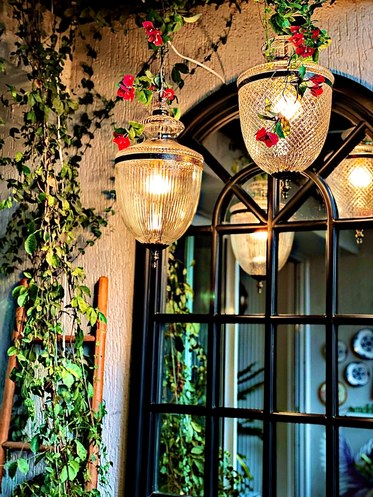 Rajsi Heritage Glass Hanging Lights — Mumbai Private Residence · Mumbai, Maharashtra · Samrat Glass Emporium