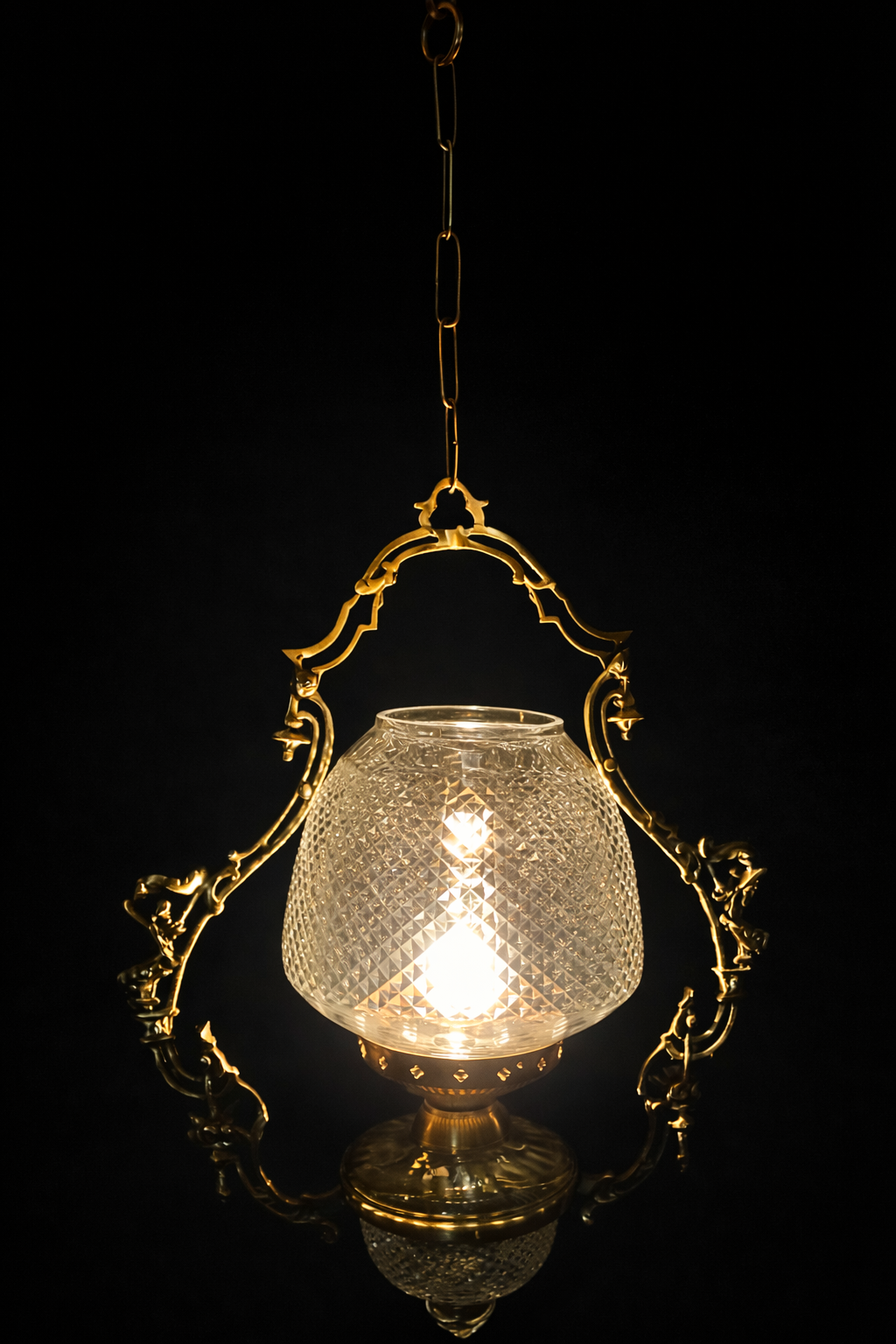 Mehrab Heritage Glass Hanging Light — Diamond-Cut Globe Shade