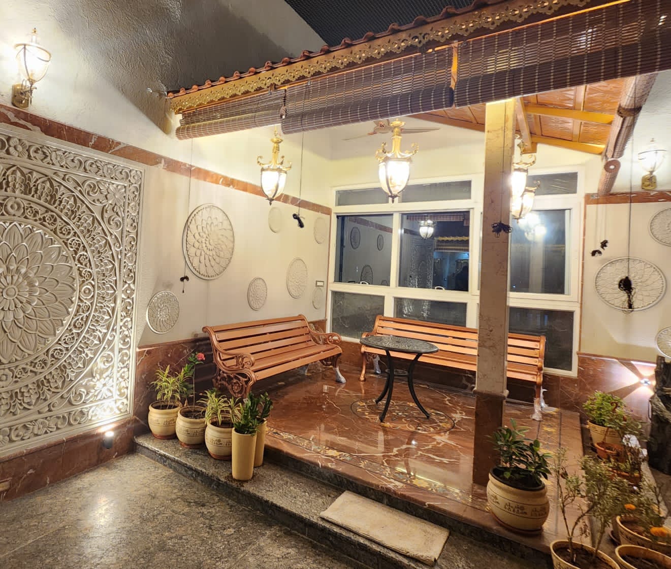 Rajsi Heritage Glass Lighting Installation — Chennai Private Residence · Chennai, Tamil Nadu · Samrat Glass Emporium — detail 3