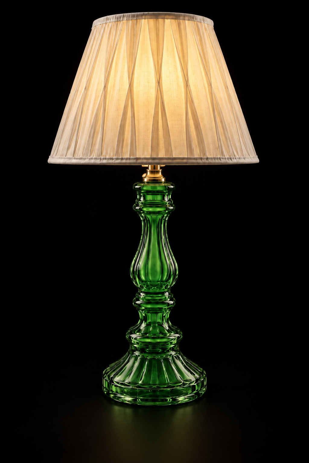 Rangstambh Emerald-Green Fluted-Glass Baluster Table Lamp — Pleated Ivory Shade