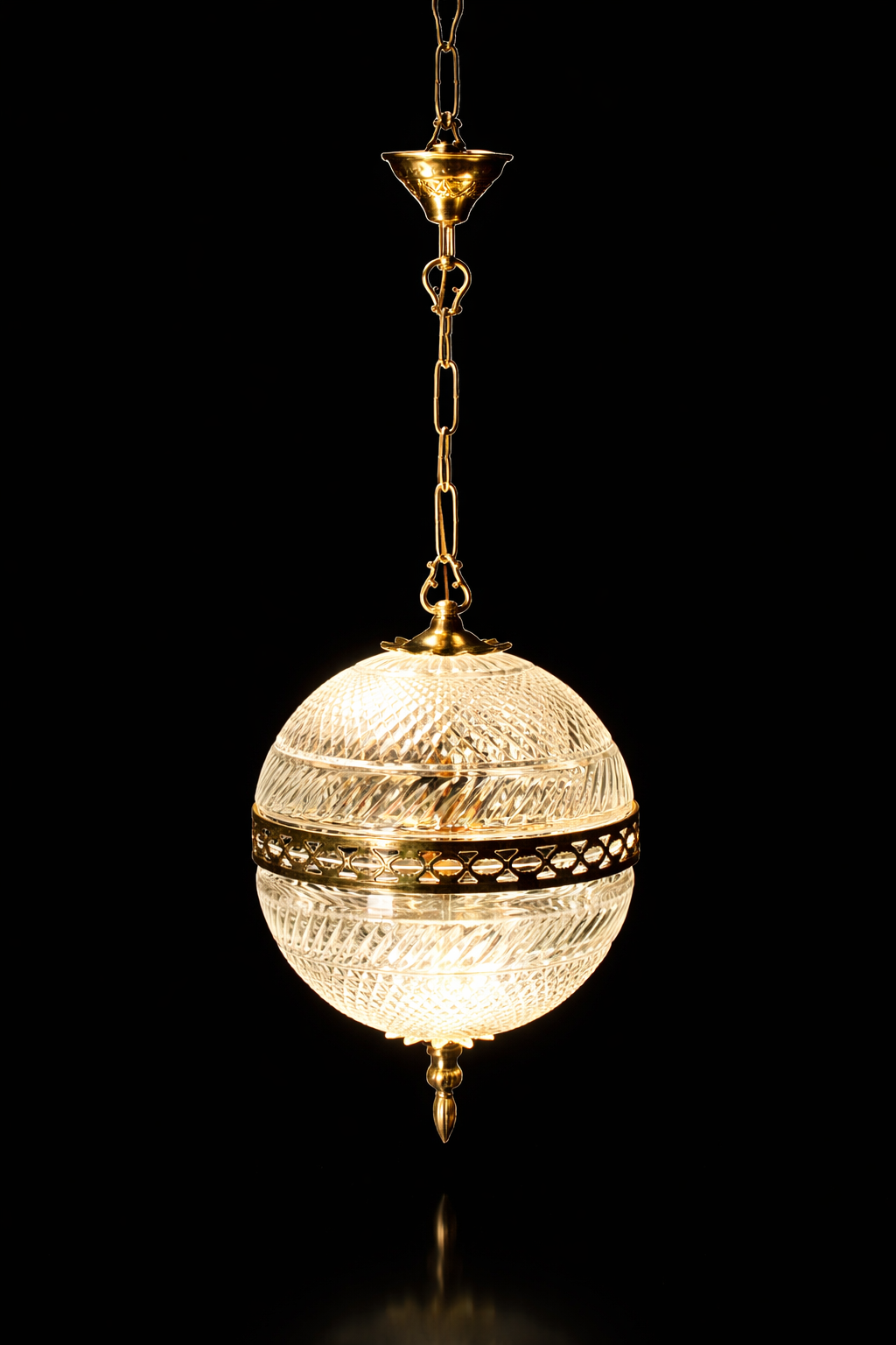 Golak Glass Globe Hanging Light — Artisan-Cut Single