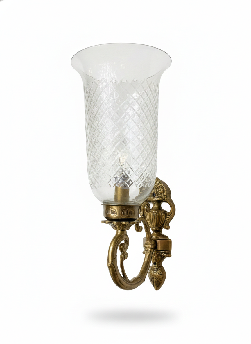 Suryalata Diamond-Cut Clear Glass Grand Scroll Wall Lamp · Wall Light · SGE-WL-048 · Samrat Glass Emporium — view 2