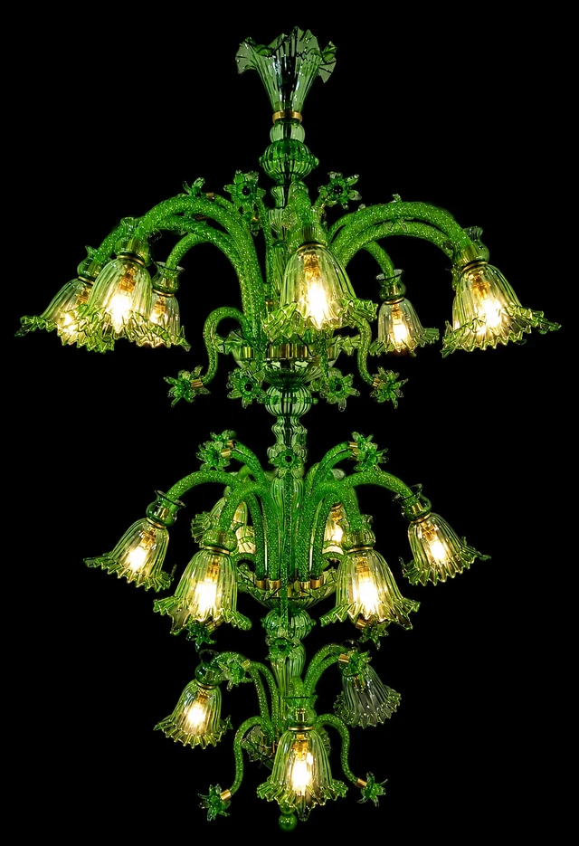 Gulzar Emerald Seventeen-Light Three-Tier Glass Chandelier · SGE-CH-072 · Samrat Glass Emporium