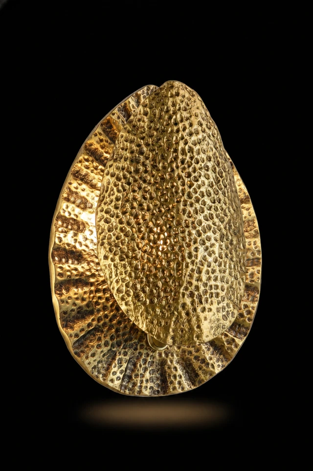 Aurelia Hammered Shell Single-Light Wall Lamp · Wall Light · SGE-WL-036 · Samrat Glass Emporium